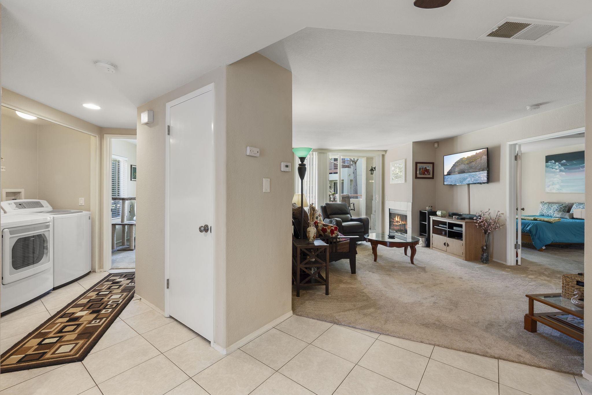 405 Ribbon Beach Way unit 243, Oceanside