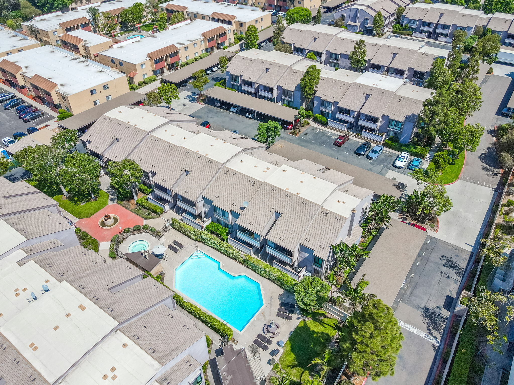 9041 Gramercy Dr 400, San Diego