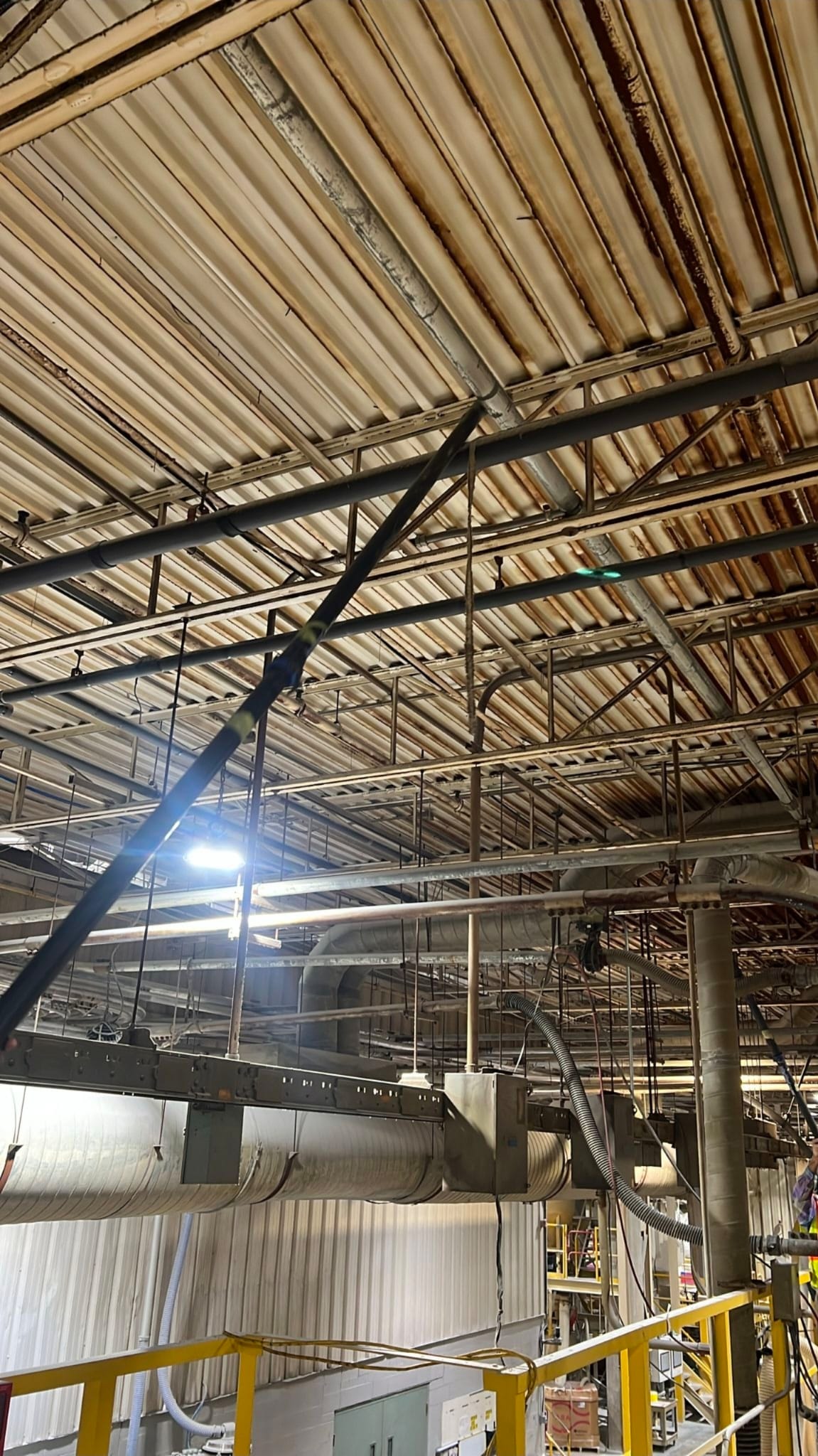 Gentek industrial warehouse high-level dusting project