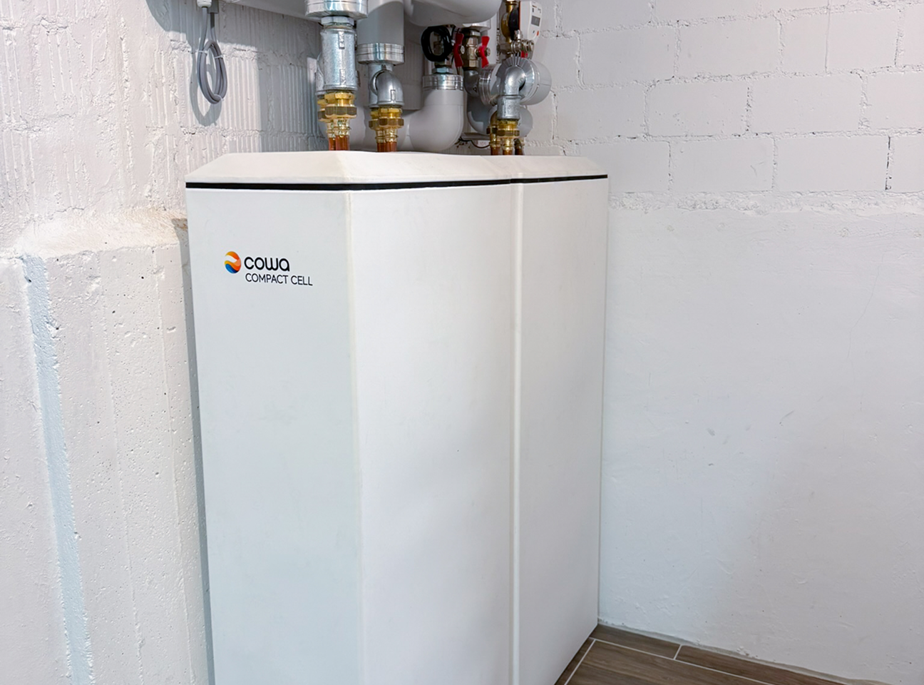 Cowa Cube Installation