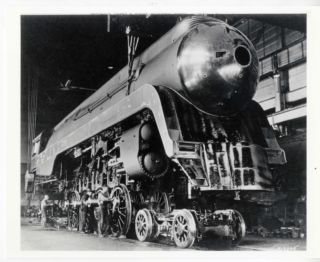 Wheeling Process of a Class J Locomotive at the Roanoke Machine Works, Roanoke, January 1946. Gift of an unknown donor, 1990.69.1058.
