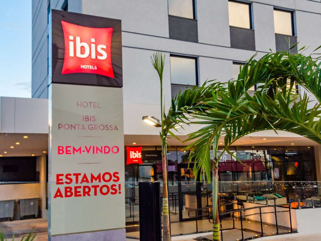 Fachada do hotel