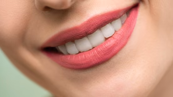 Mindful Eating for a Healthier Smile: How to Savor Thanksgiving Responsibly in Houston?