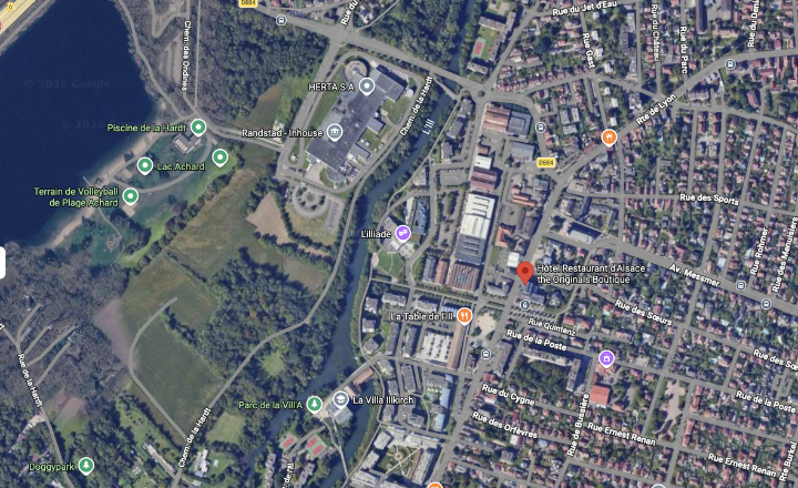 Plan satellite d'Illkirch situant l'Hôtel d'Alsace près du lac Achard et de l'Illiade