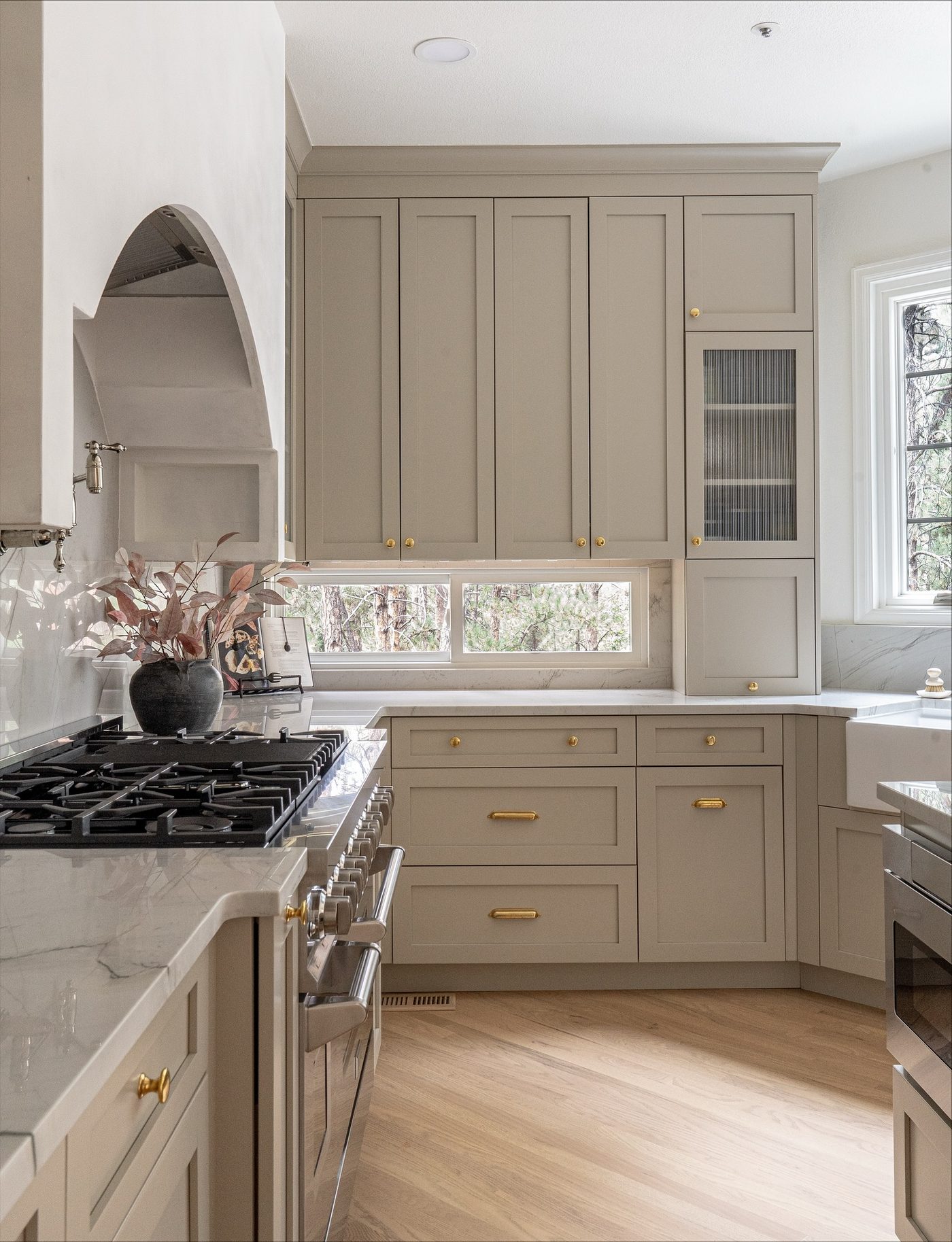 Premium range and quartz countertops kitchen remodel