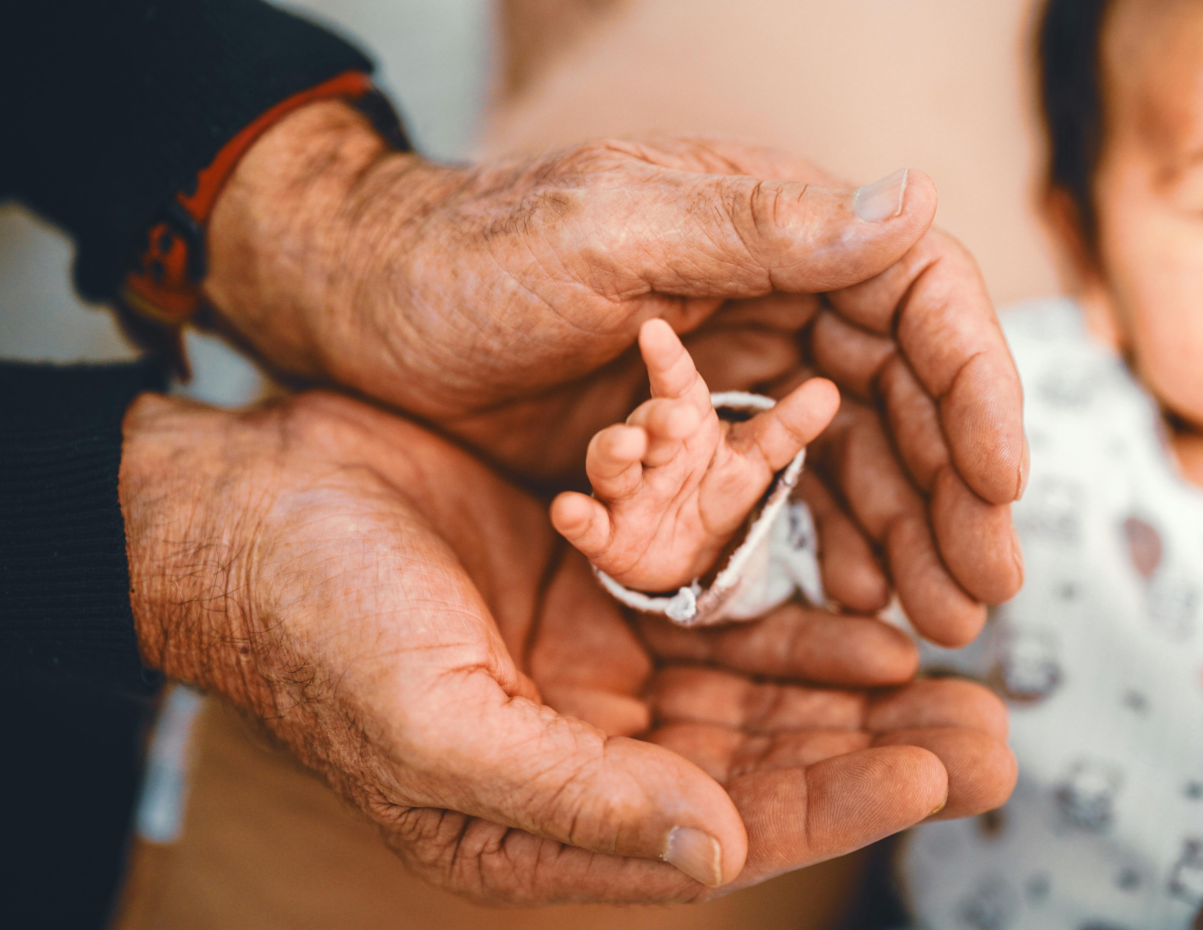 A comprehensive end-of-life checklist for families in Canada