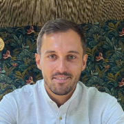 Alexis Krezalek