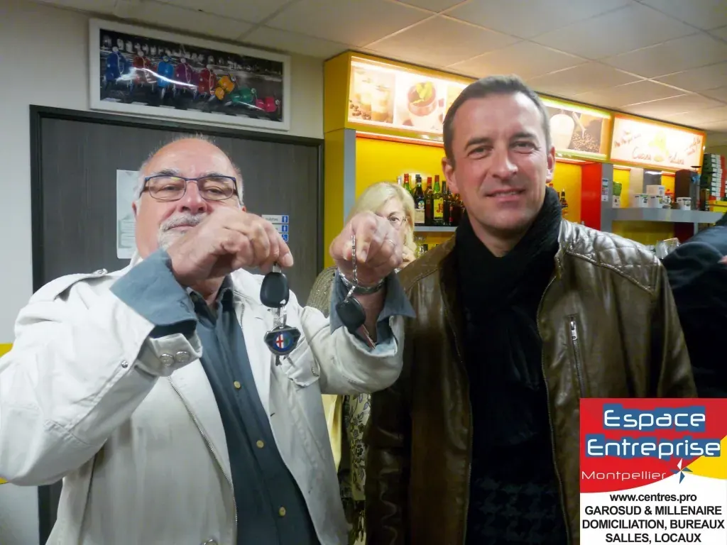 Afterwork Pitch Elevator Club LR avril 2017 à Montpellier : moment de networking entre les participants
