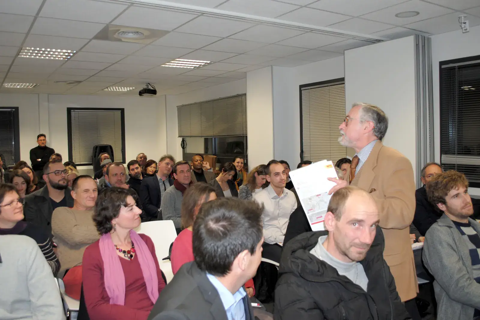 Afterwork Pitch Elevator Club LR janvier 2017 à Montpellier : vue de la salle pendant l'événement