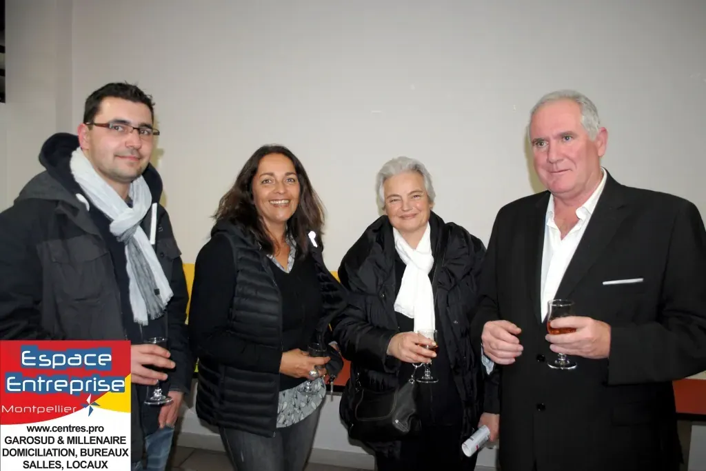 Afterwork Pitch Elevator Club LR février 2017 à Montpellier : moment de networking entre les participants