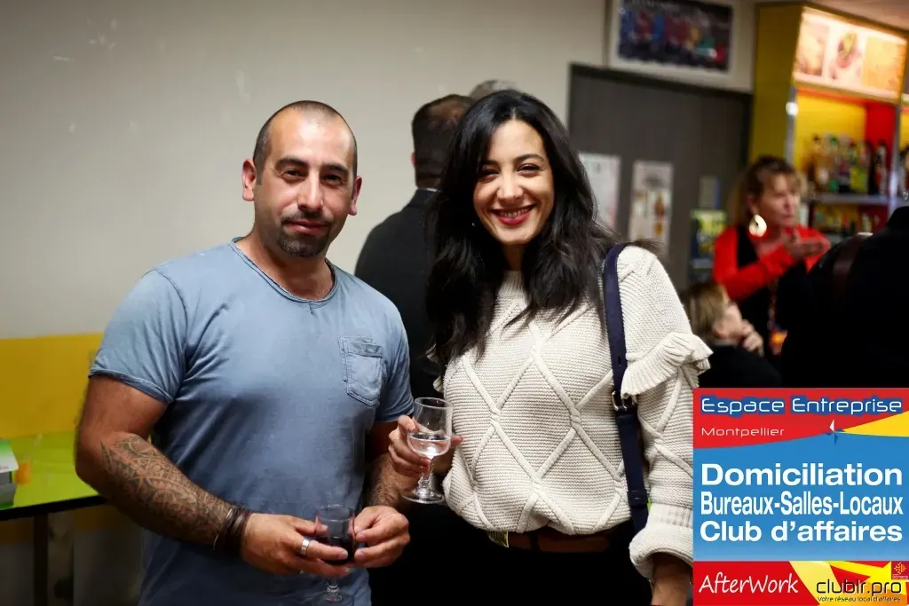 Afterwork Pitch Elevator Club LR avril 2019 à Montpellier : moment de networking entre les participants