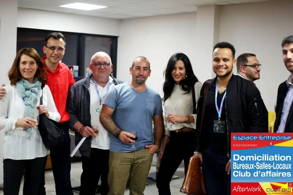 Afterwork Pitch Elevator Club LR avril 2019 à Montpellier : moment de networking entre les participants