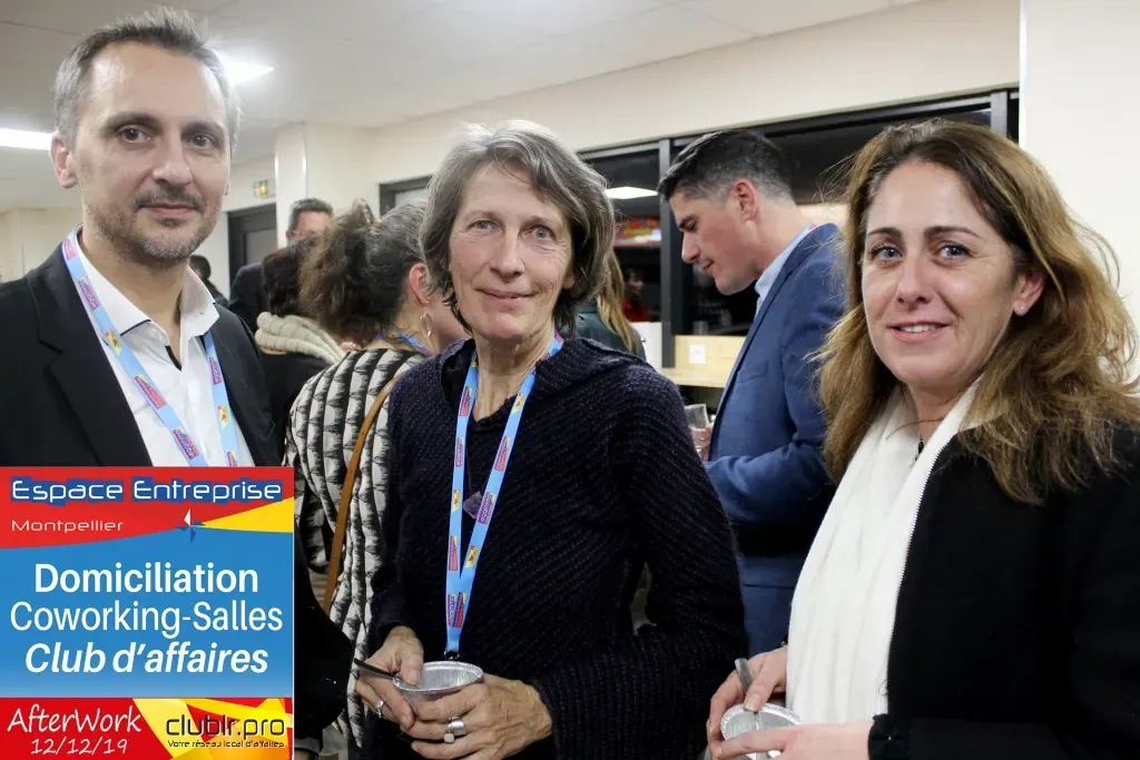 Afterwork Pitch Elevator Club LR décembre 2019 à Montpellier : moment de networking entre les participants