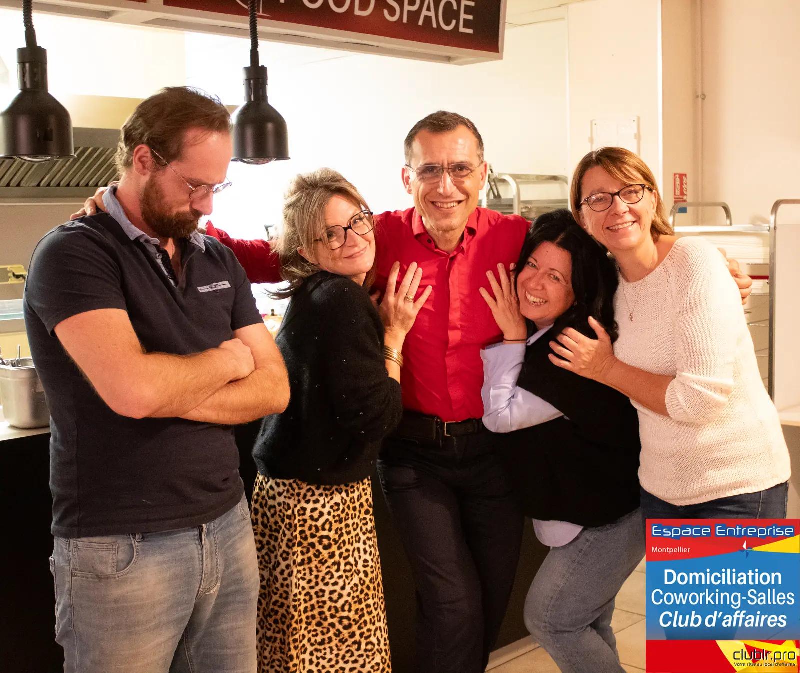Afterwork Pitch Elevator Club LR novembre 2024 à Montpellier : photo de groupe des participants
