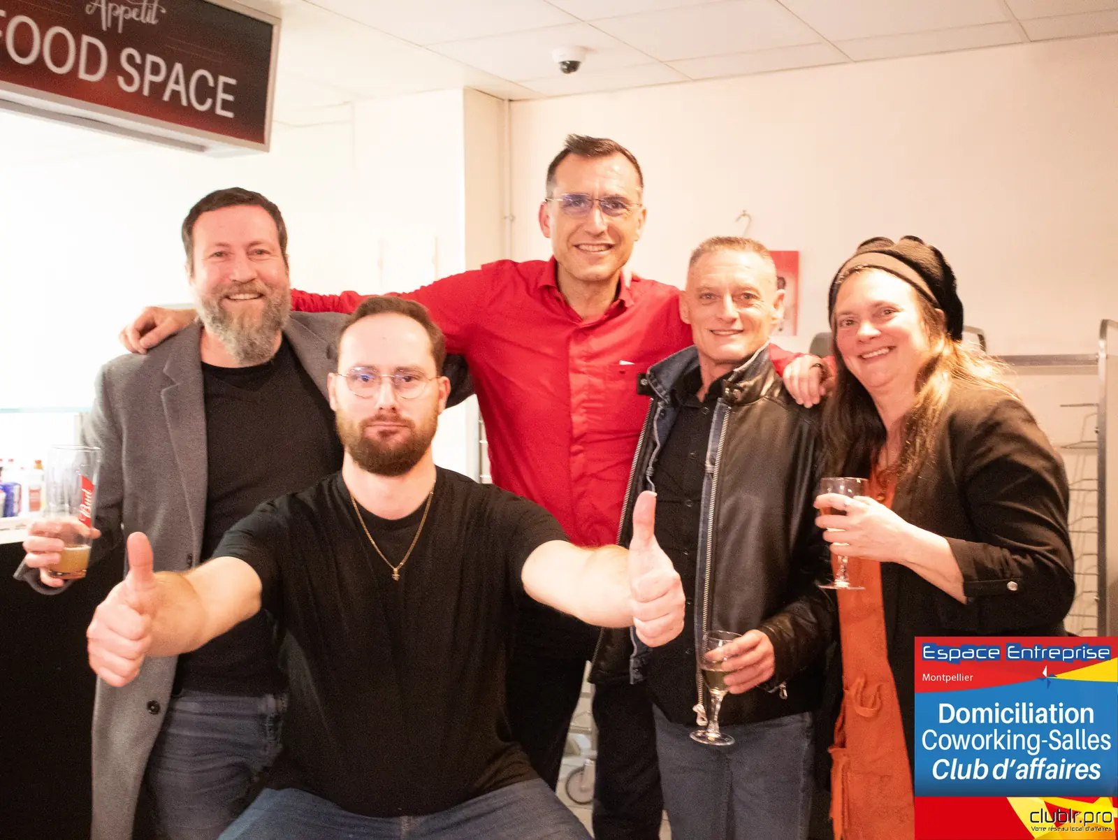 Afterwork Pitch Elevator Club LR mars 2025 à Montpellier : photo de groupe des participants