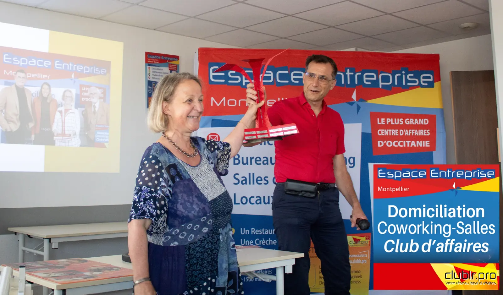Afterwork Pitch Elevator Club LR juin 2025 à Montpellier : remise du trophée du pitch de la soirée