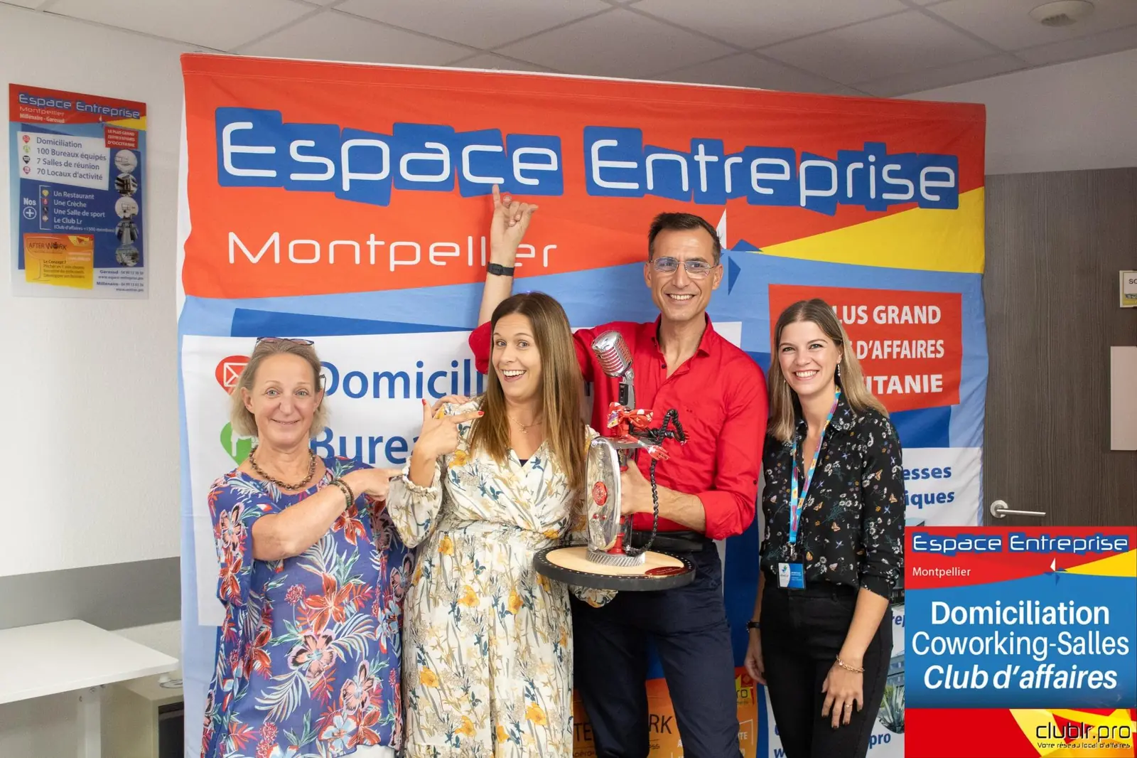 Afterwork Pitch Elevator Club LR octobre 2025 à Montpellier : remise du trophée du pitch de la soirée