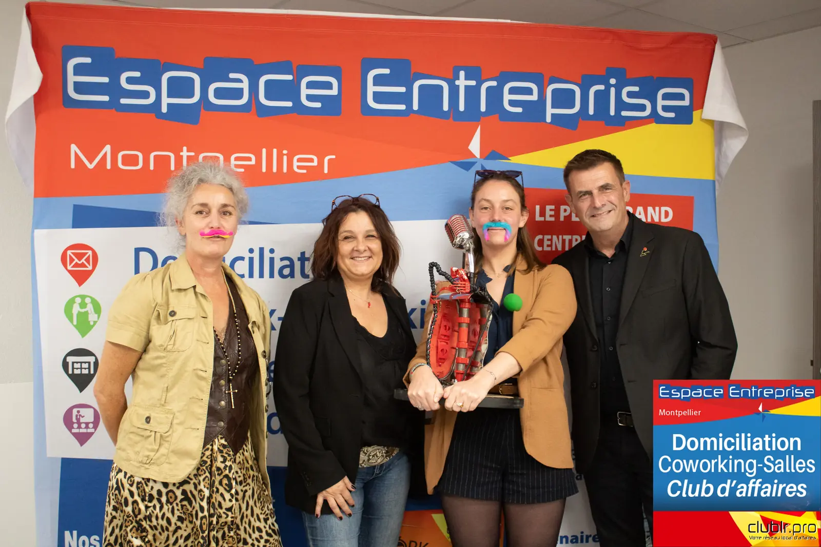 Afterwork Pitch Elevator Club LR novembre 2025 à Montpellier : remise du trophée du pitch de la soirée