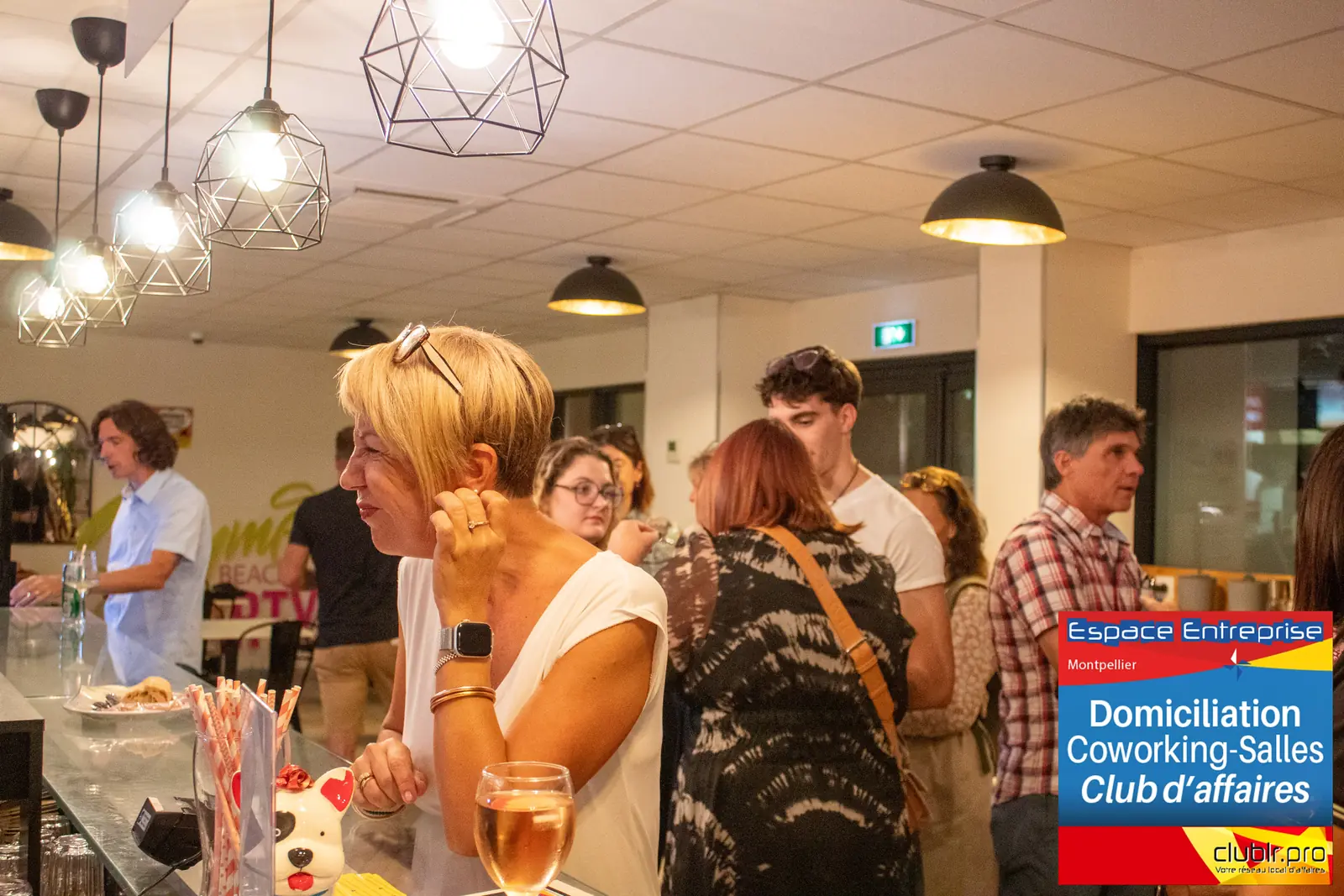 Afterwork Pitch Elevator Club LR septembre 2026 à Montpellier : moment de networking entre les participants