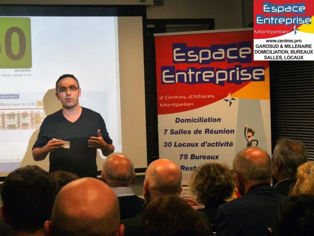 Afterwork Pitch Elevator Club LR novembre 2016 à Montpellier : pitch micro