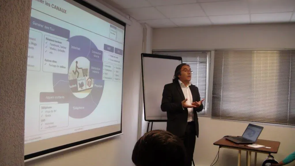Conférence Boostez vos ventes Club LR — avril 2013 à Montpellier : pitch micro