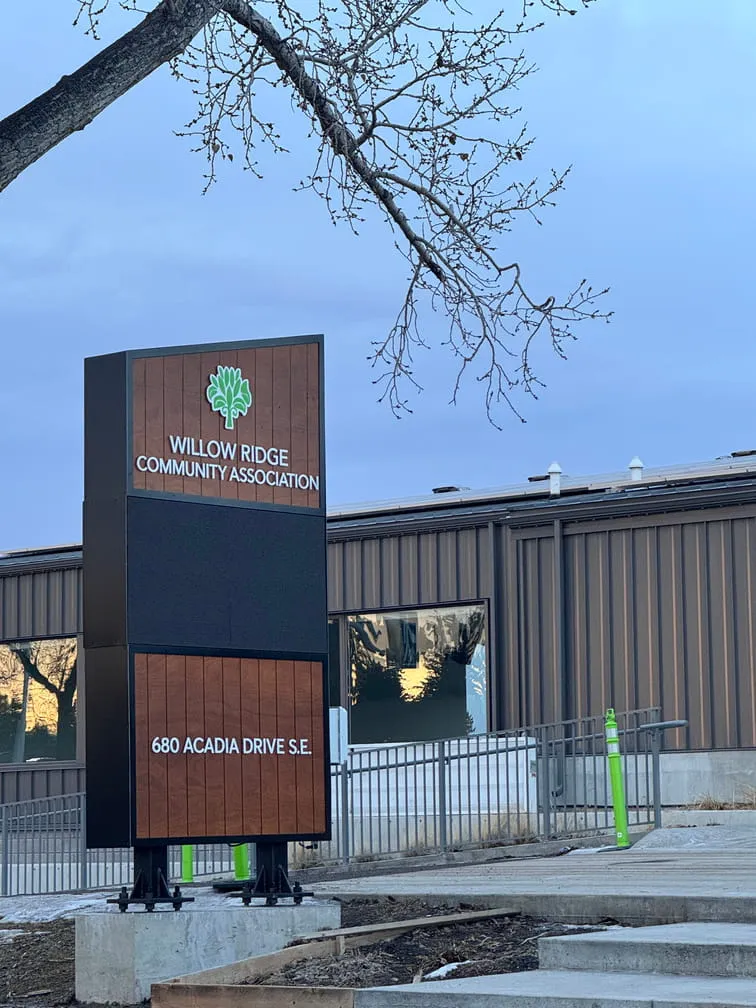 Willow Ridge Community Association building at 680 Acadia Drive SE, serving Willow Park
