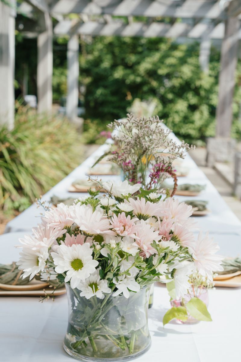 Wedding flower arrangement