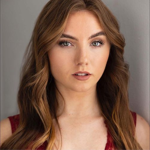 Chelsea Kelly, musical theatre performer and former student