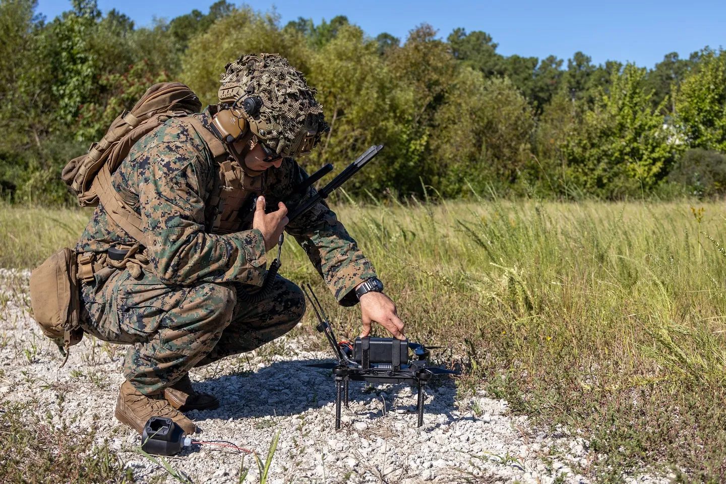 Neros is incredibly proud to announce our expanded partnership with @marines encompassing thousands of drones through a multi-million dollar contract for Archers, Crossbows and training for sUAS operations. 

Very grateful for their leadership on drone wa