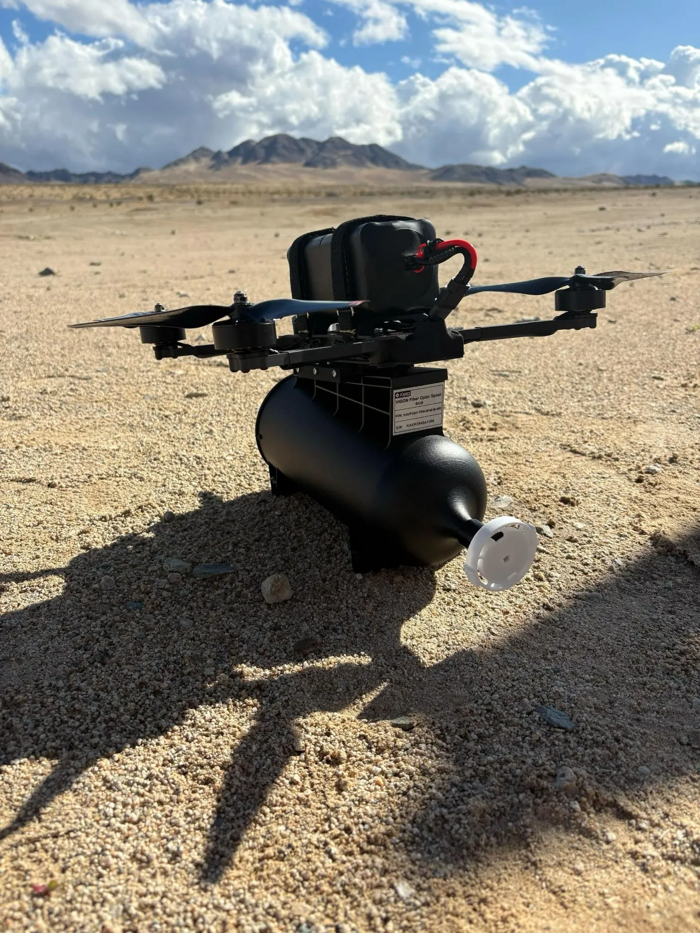 First Fiber Optic capable FPV to make the USA Defense Innovation Unit Blue List🇺🇸
Link in bio for pre-order🔗
Lethality at scale🏹
