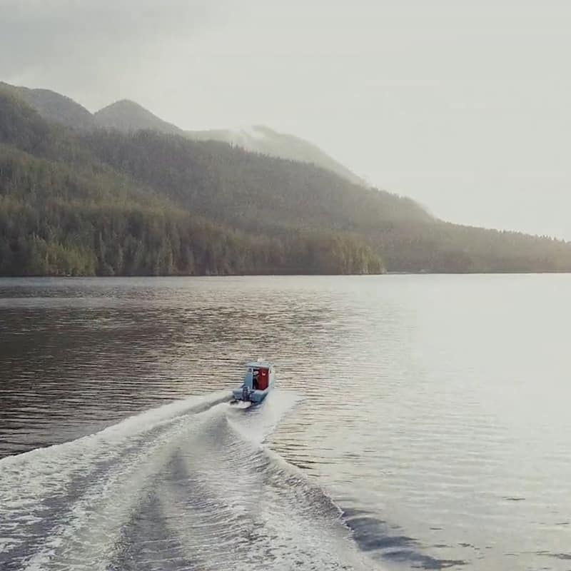 Camel Finds Water, un film d'aventure et de surf