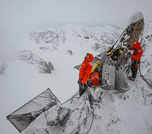 Ascension glaciale dans les Monts Célestes avec Evrard Wendenbaum