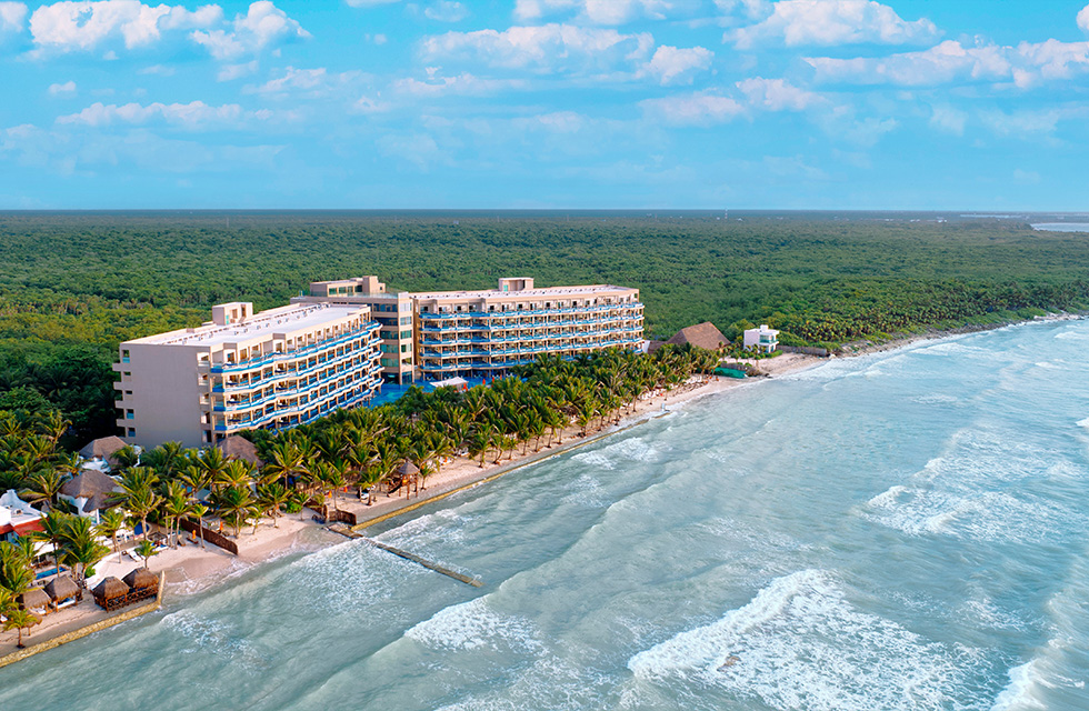 El Dorado Seaside Suites