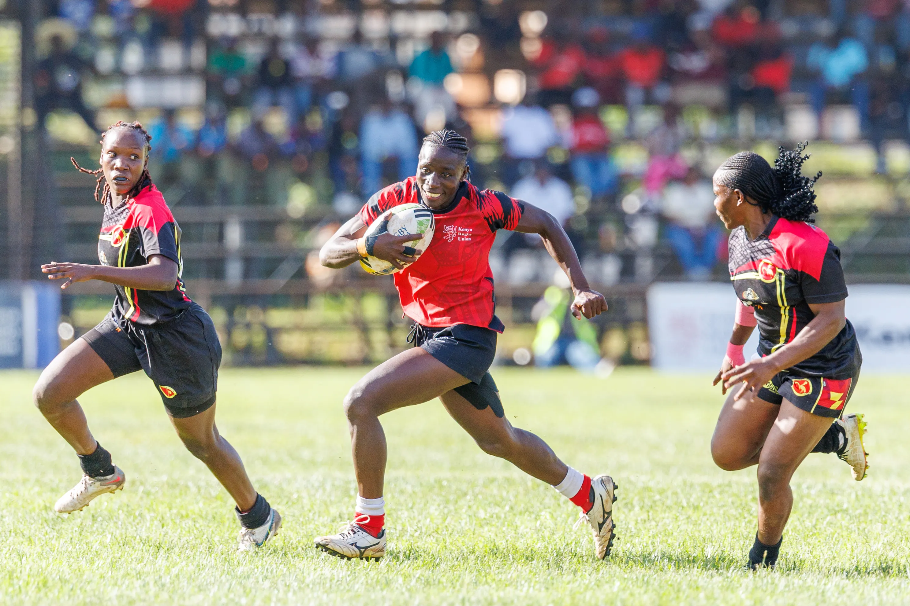 Hosts Kenya Beat Uganda as South Africa Begin Title Defence with Dominant Win