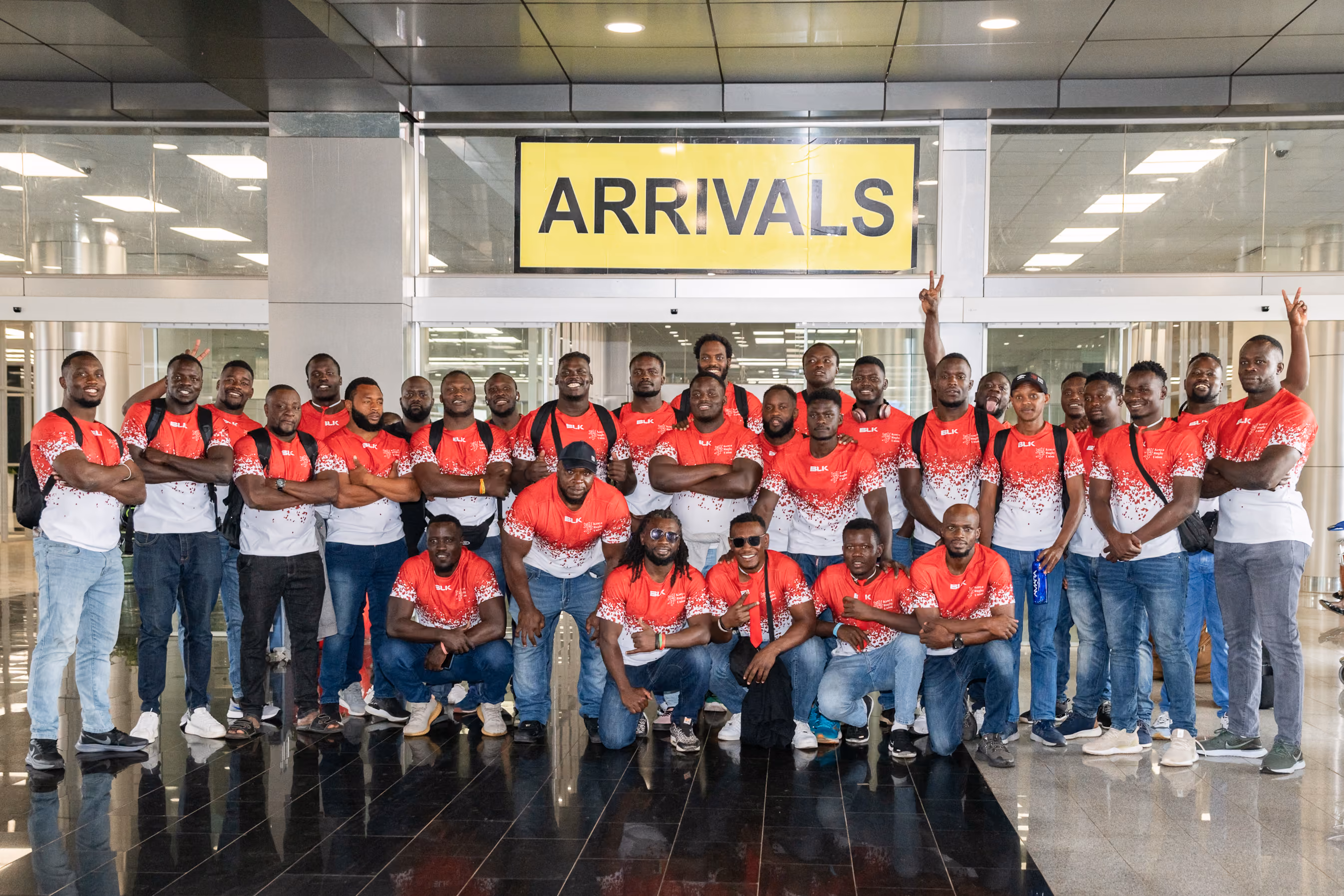Coach Jerome annonce le groupe de voyage