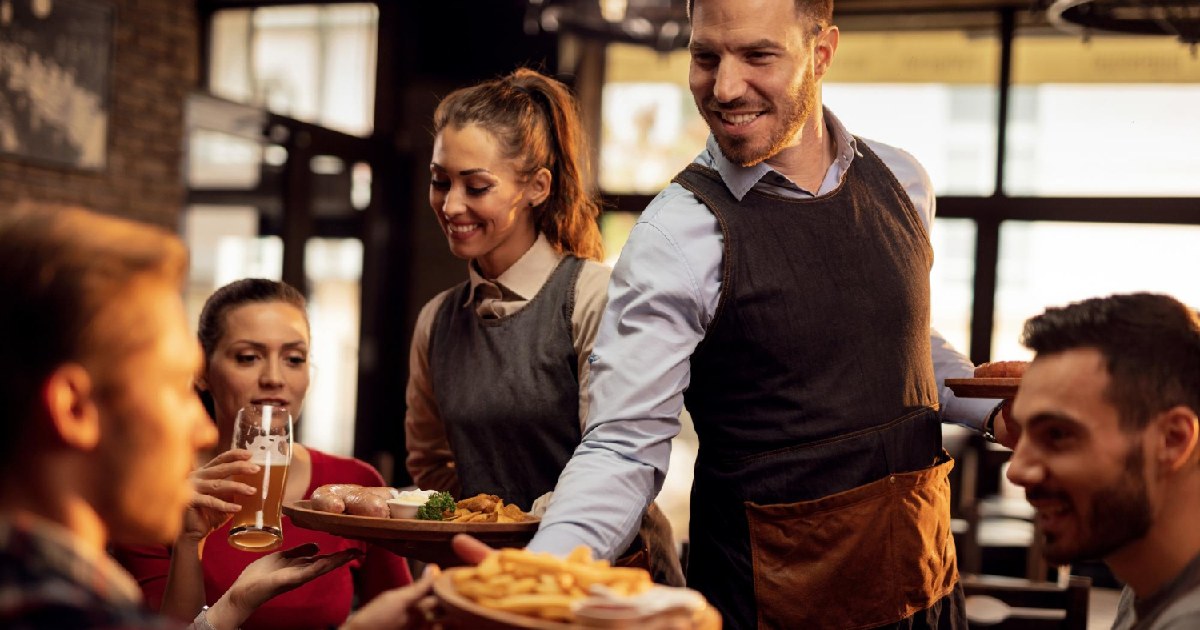 10 técnicas para gerir e treinar equipe de restaurante ou bar
