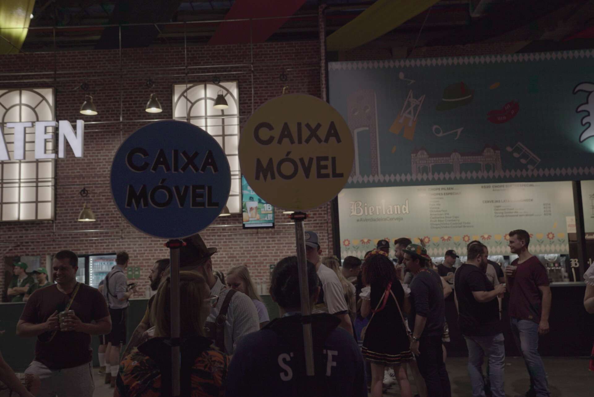 Praça de alimentação sem filas em evento_ aprenda como organizar um evento sem filas