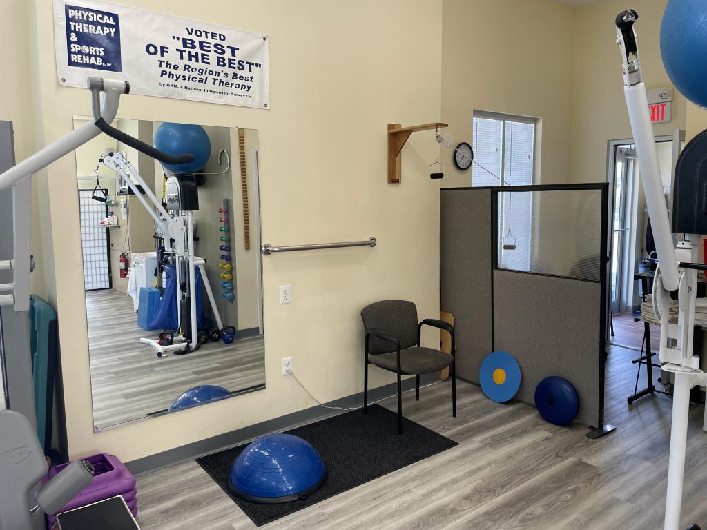 Pulley exercise area at the PT&SR Norfolk clinic