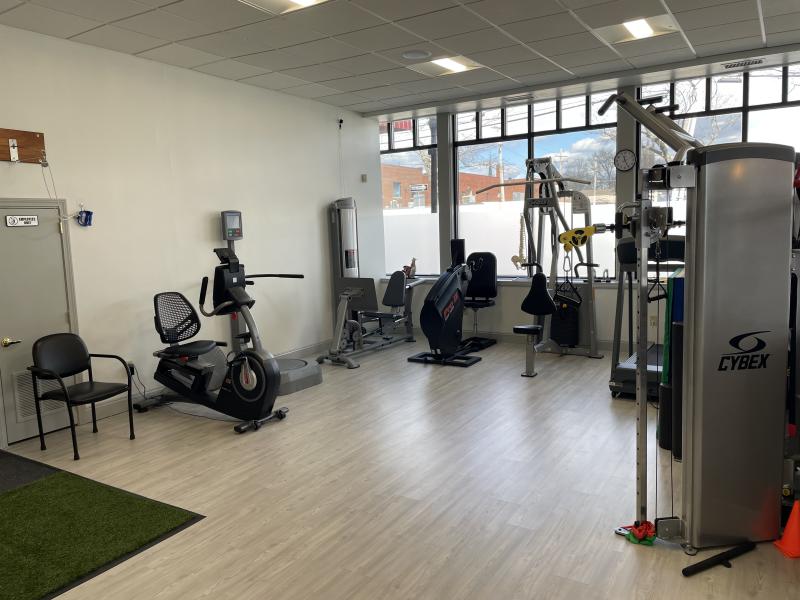 Cardio equipment at the PT&SR Norwood clinic