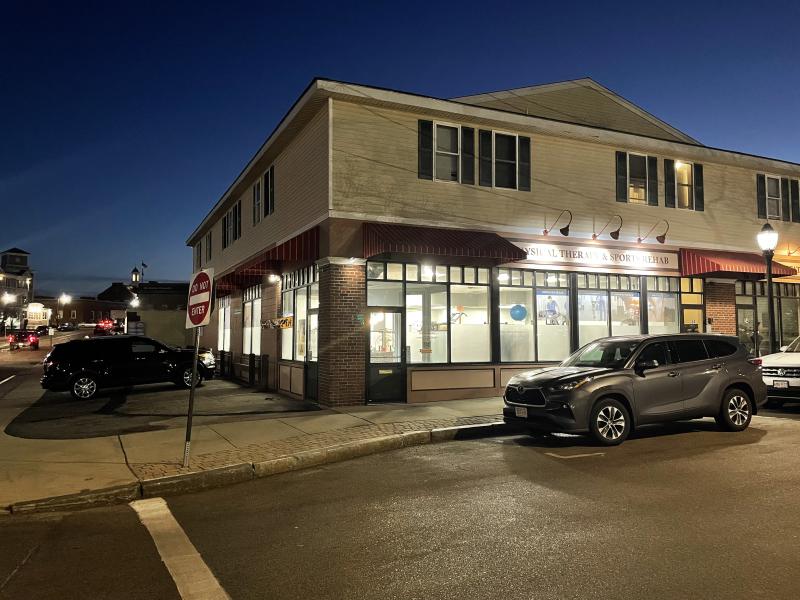 Exterior of the PT&SR Norfolk clinic