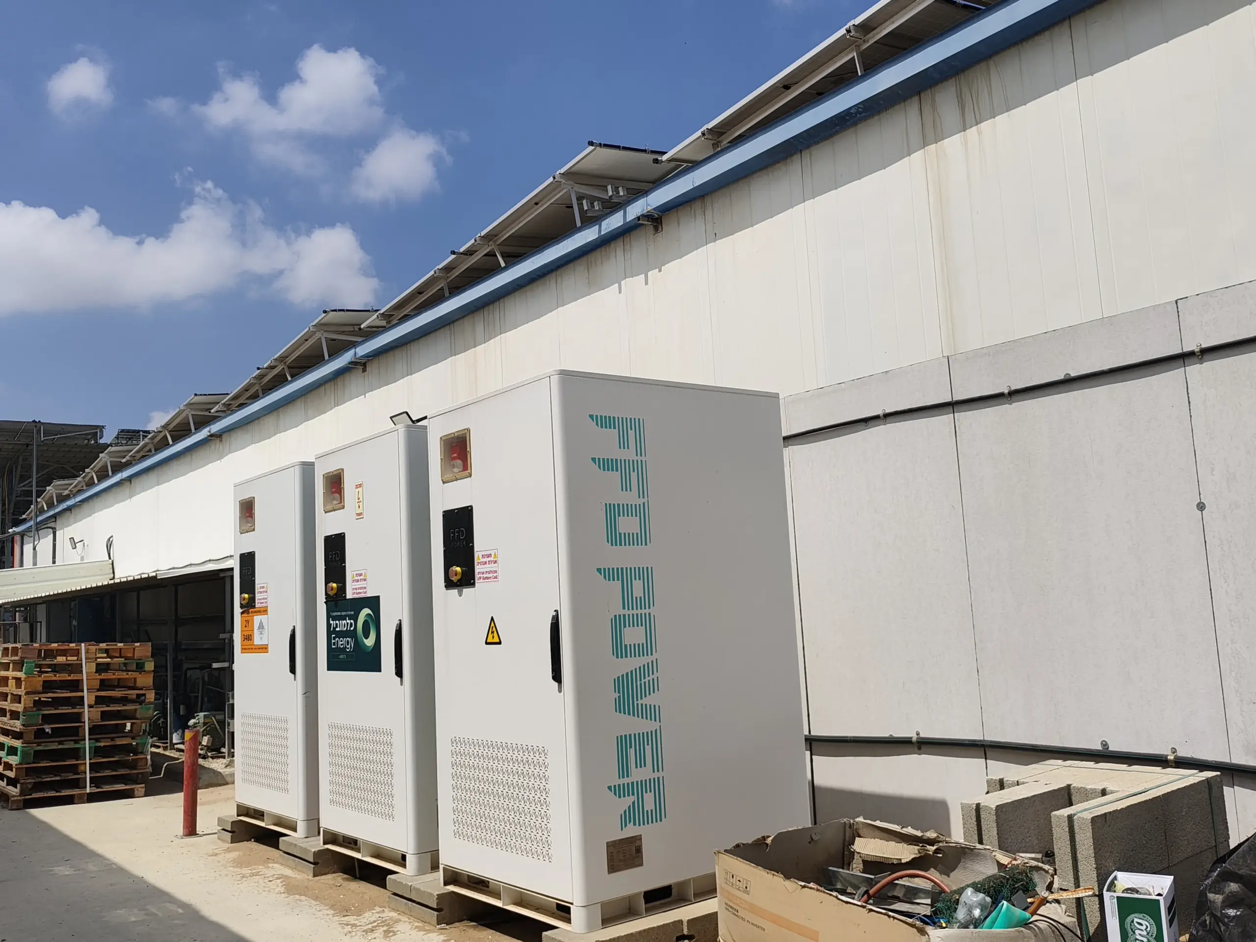 AC-gekoppeltes BESS für PV-Arbitrage in Israel, FFD POWER 375kW/783kWh Energiespeichersystem