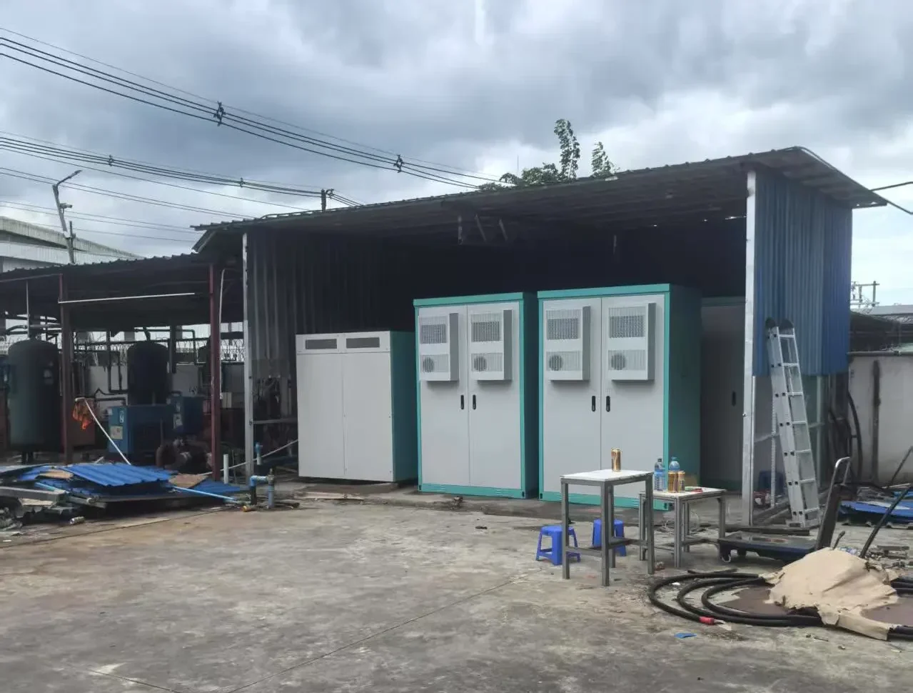 BESS für Mikronetz in Myanmar: 875kW/1631kWh nahtloses Umschalt-Mikronetz für stabilen On-/Off-Grid-Betrieb