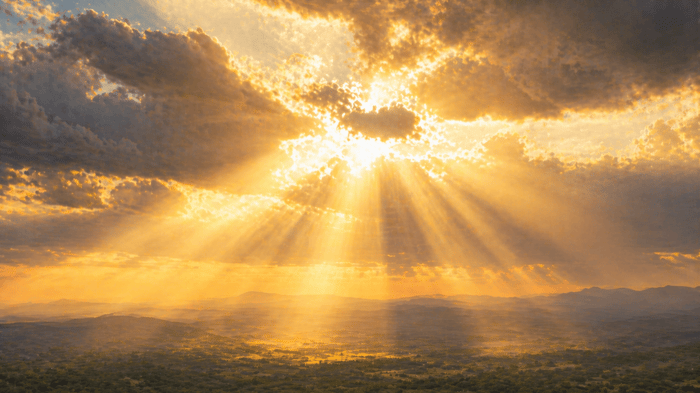 Bible Verses About God's Holiness (Key Scriptures Explained)