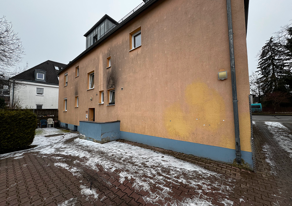 Fassade in Garching vor der Renovierung