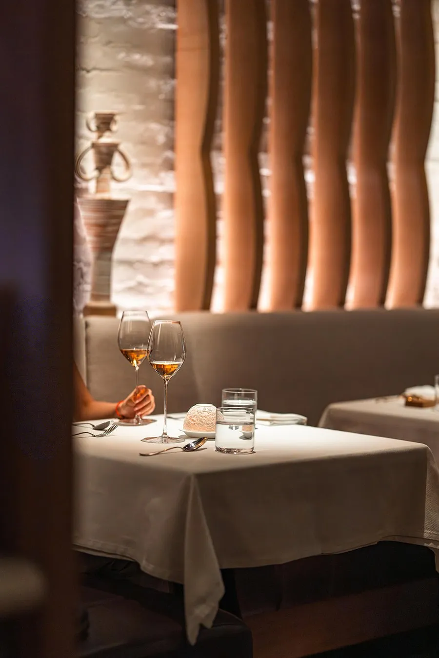 Elegant dining room at Amphora featuring intimate seating in Manhattan’s Flatiron District.
