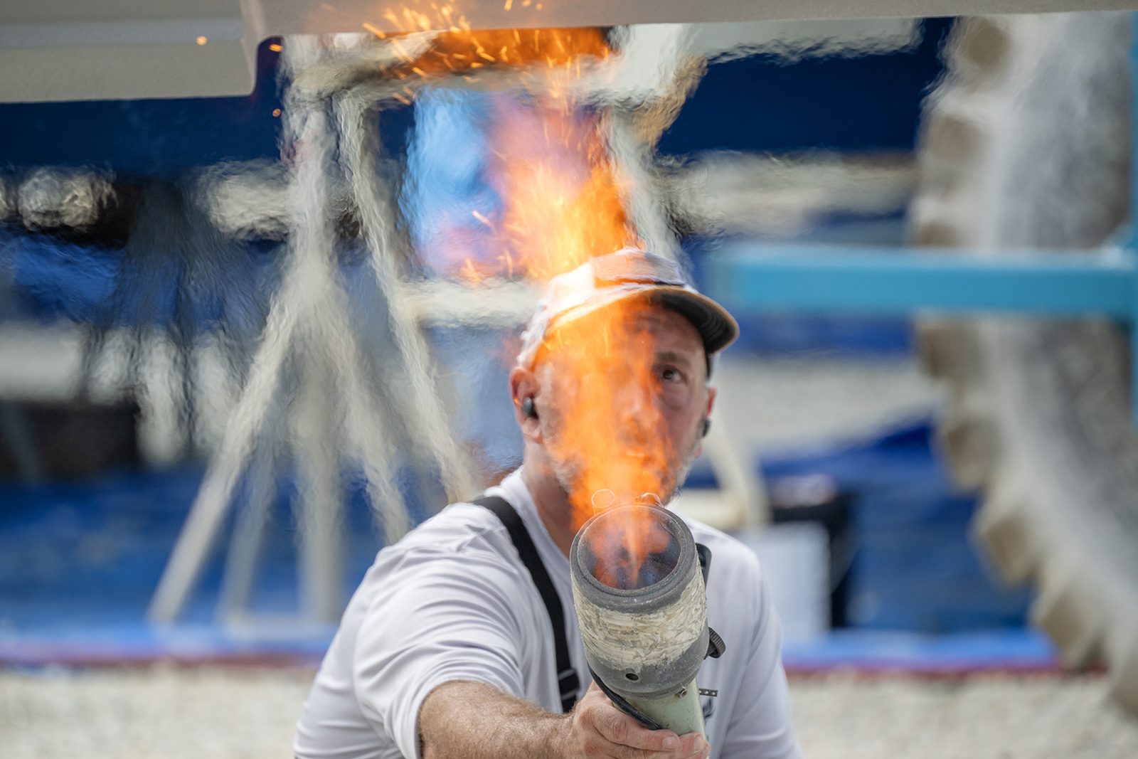 Heat-embedding Aquaphobix™ under the bow