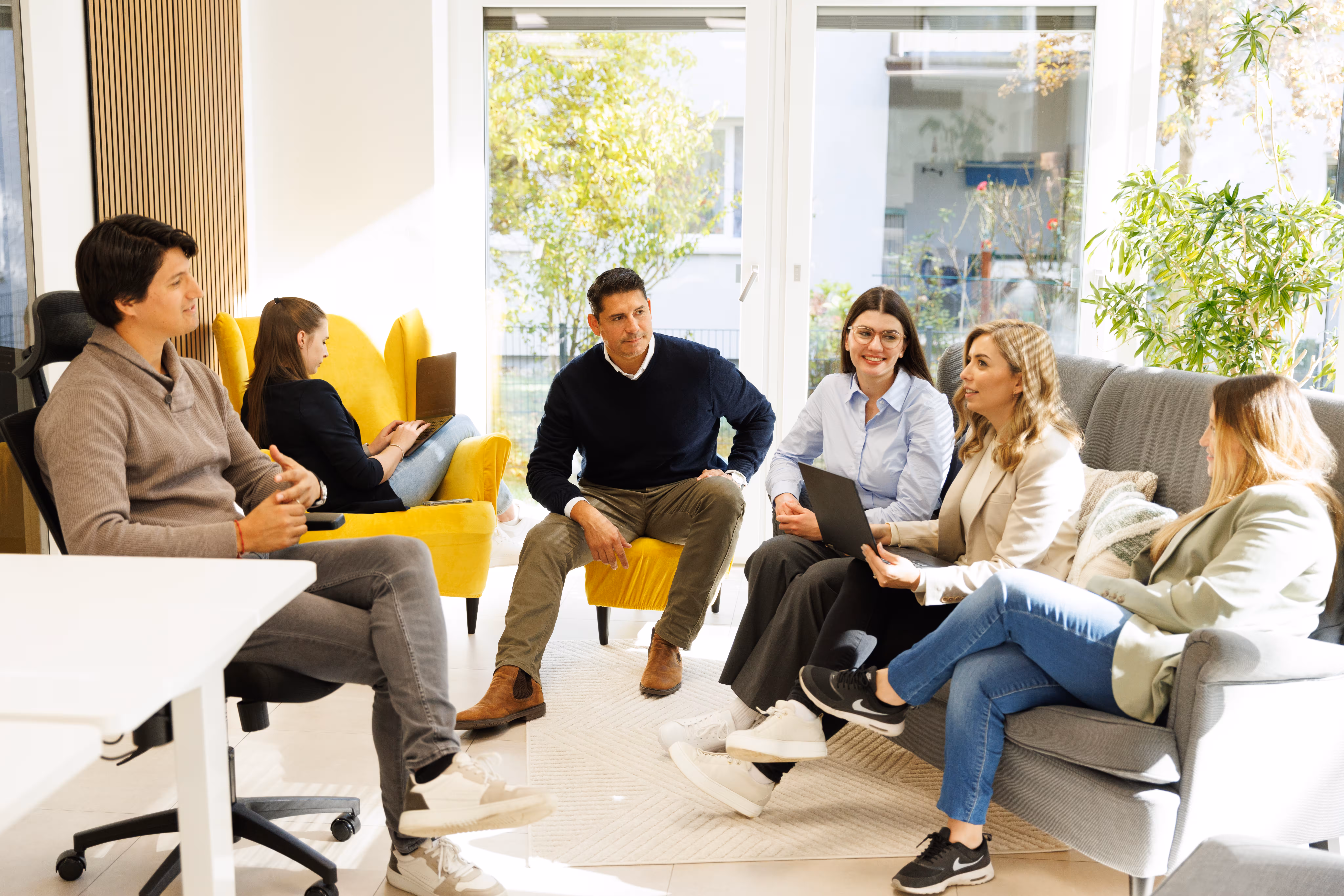 foxdot employees talking