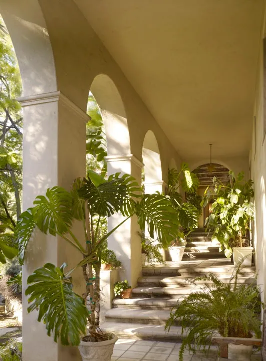 Brick entry arch