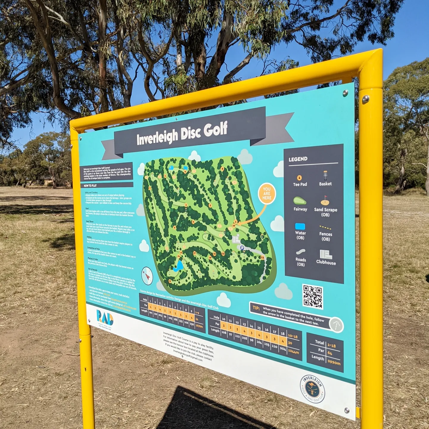 Inverleigh Disc Golf information board in a yellow frame, showing the course map, legend and hole lengths.