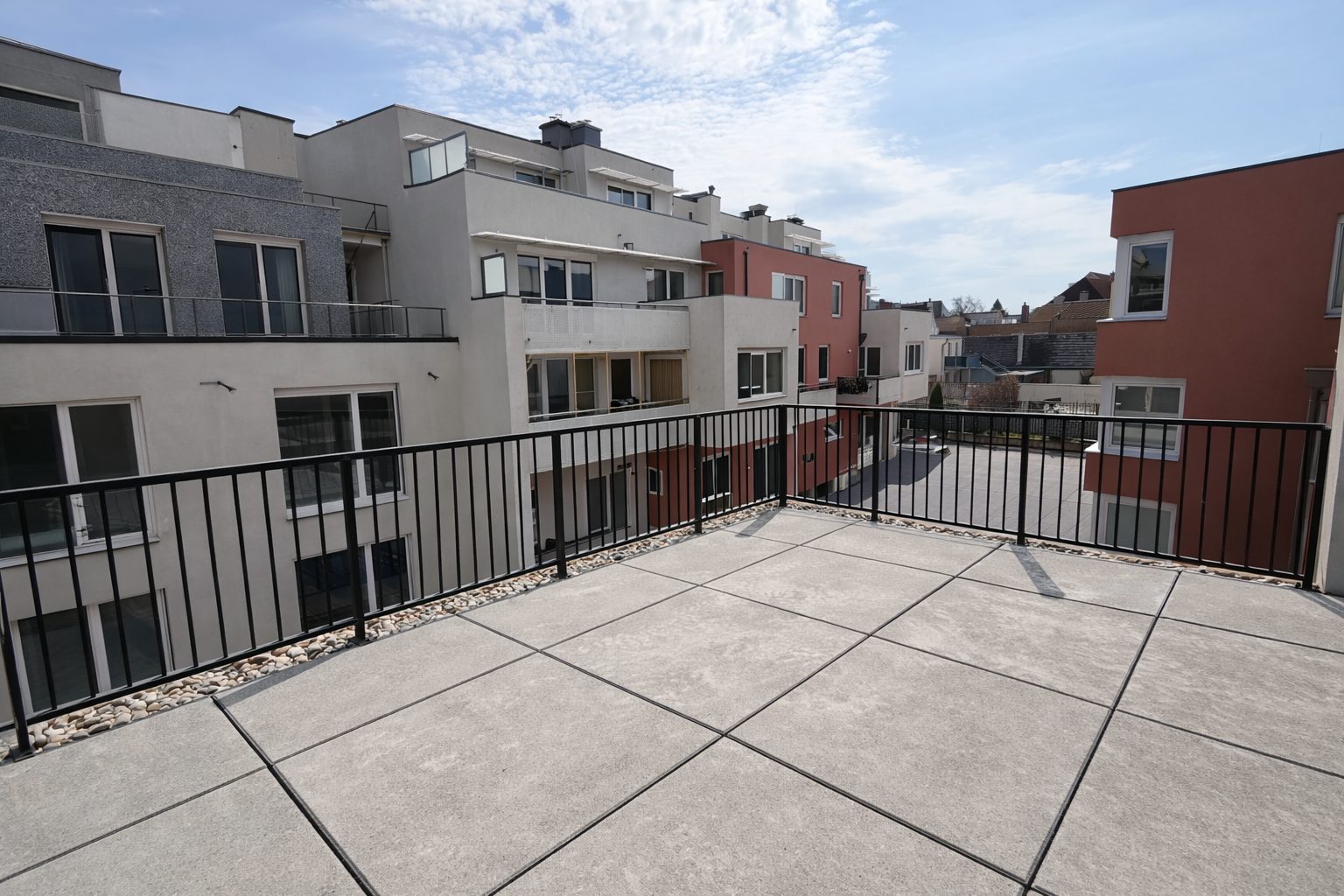 Terrasse – Beispielbild einer vergleichbaren Einheit